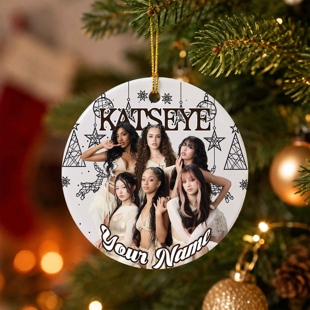 KATSEYE Winter White Custom Name Ornament - ceramic round ornament, fan-made kpop personalized Christmas ornament