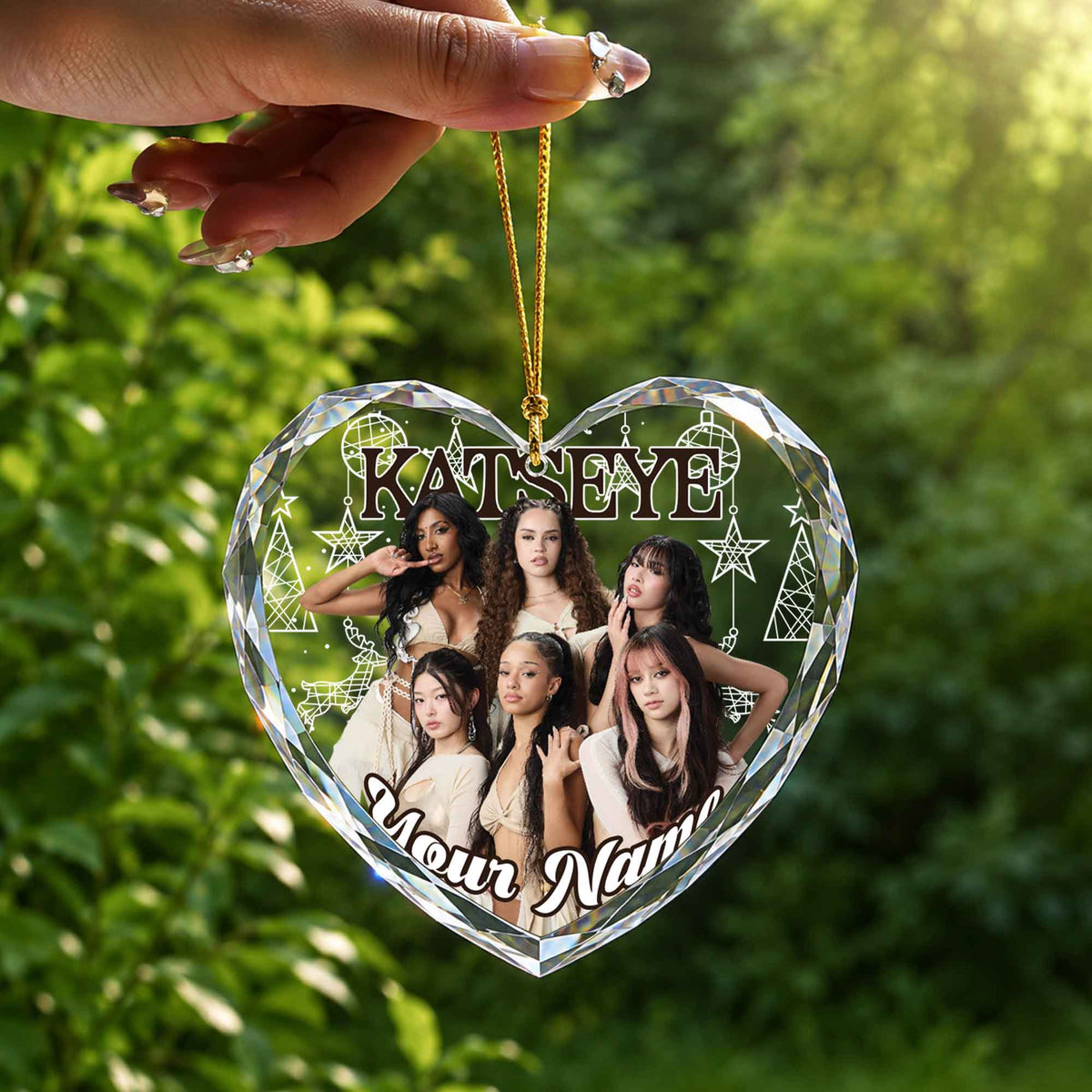 KATSEYE Winter White Custom Name Ornament - glass heart ornament, fan-made kpop personalized Christmas ornament