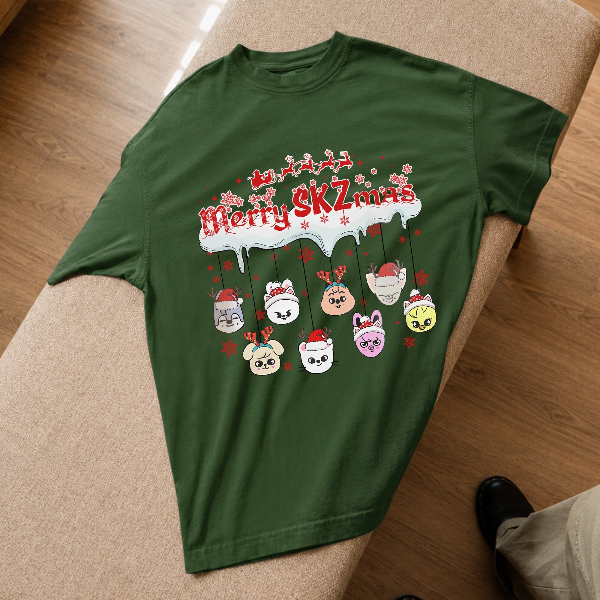 Stray Kids Funny Merry SKZmas T-Shirt - Spread view, Y2K kpop concert tee