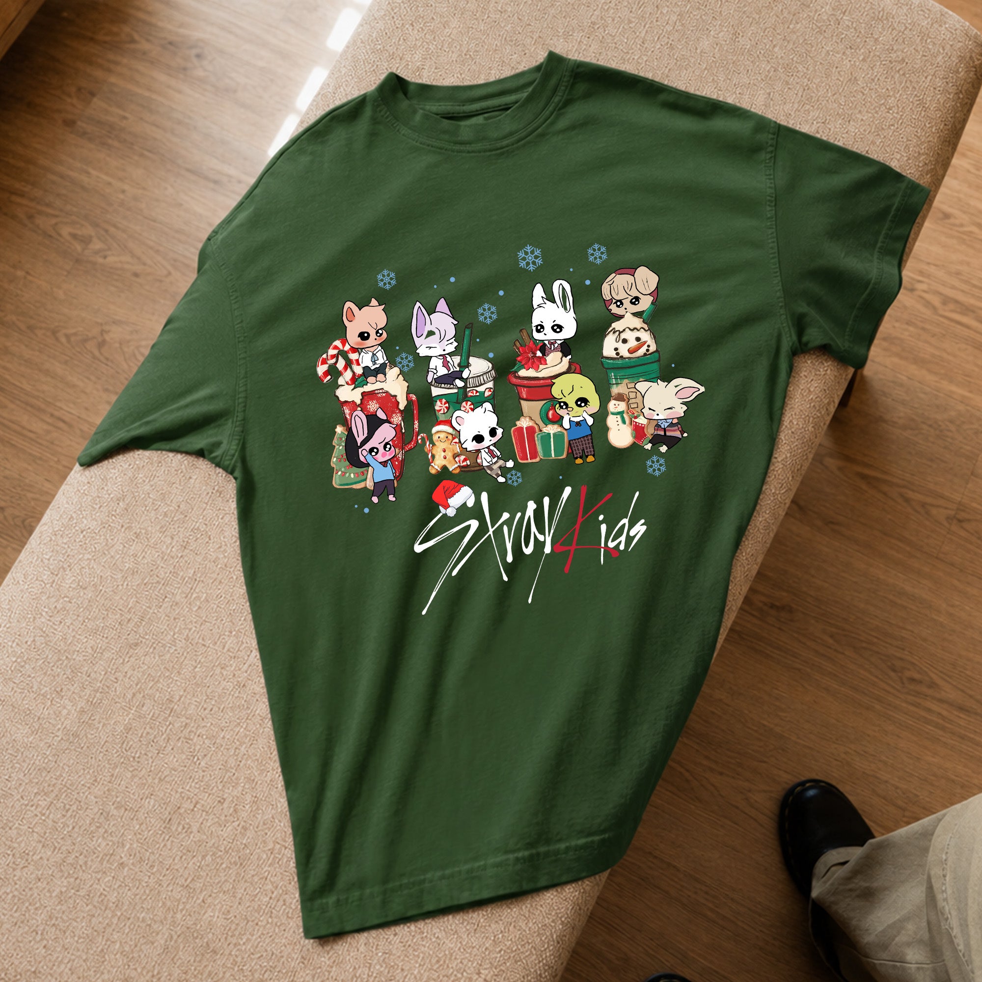 Stray Kids Cute Skzoo Drinks Christmas T-Shirt - Spread view, Y2K kpop concert tee